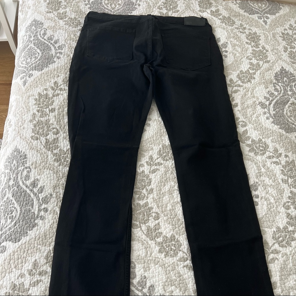 Like new mens paige jeans